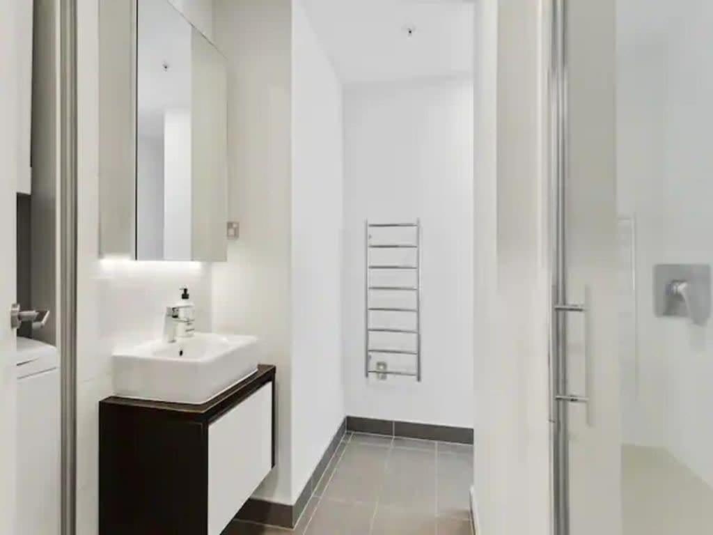 Two Bedroom Apartment - Large Balcony Central Окленд Экстерьер фото